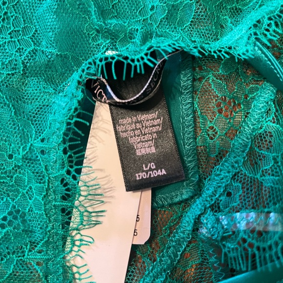 Victoria’s Secret; slip; brand new with tags - Picture 4 of 5